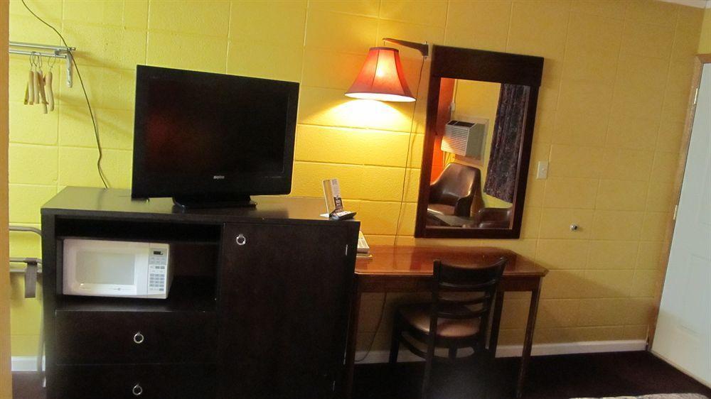 Guest House Motel Carthage Extérieur photo