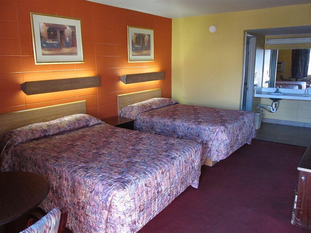 Guest House Motel Carthage Extérieur photo